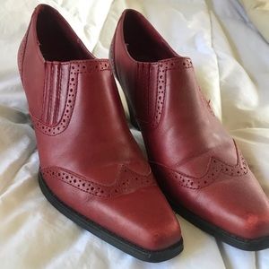 Women’s heels short boots red size 7